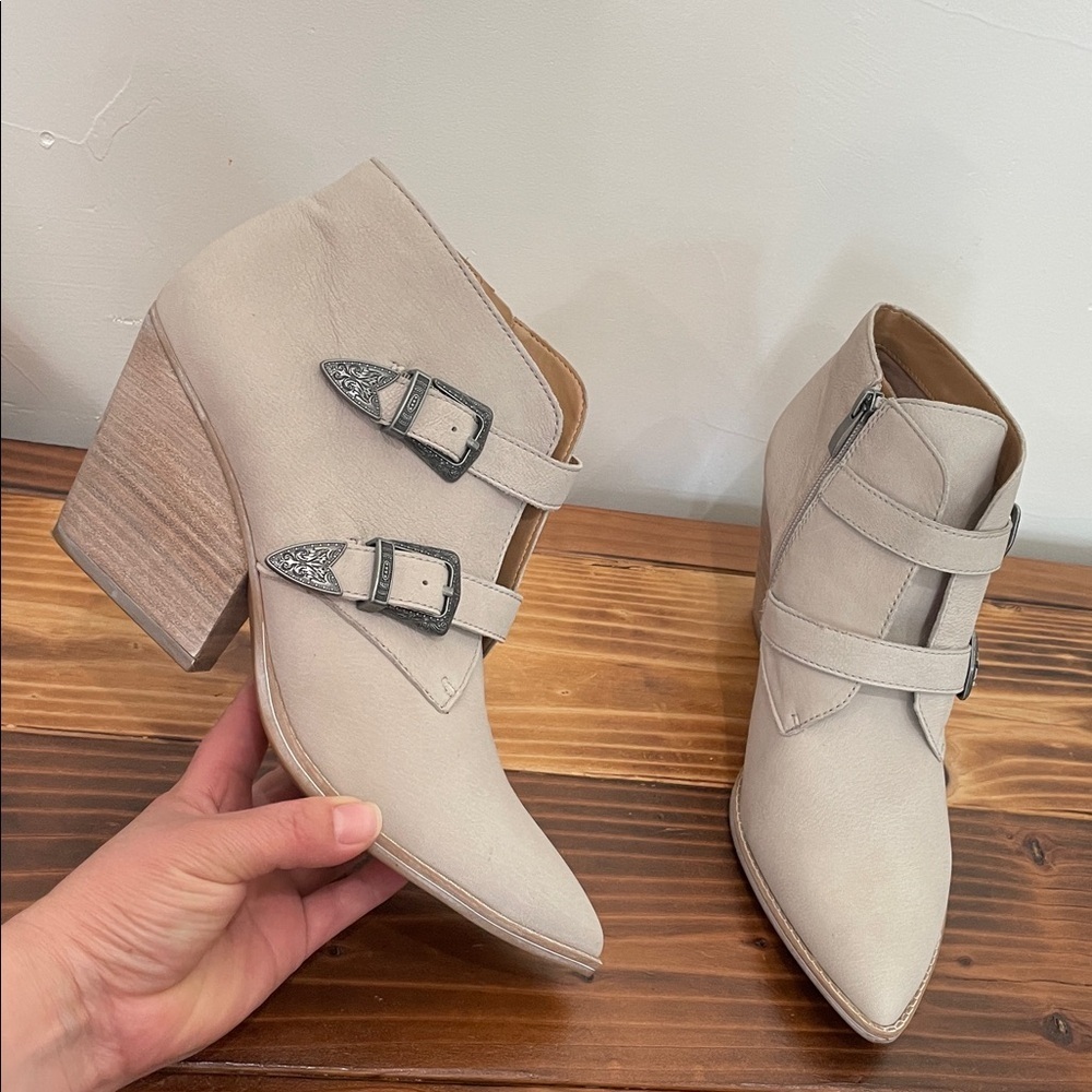 Franco Sarto Granton Block Heel Buckle Grey Leather Bootie Size 11M